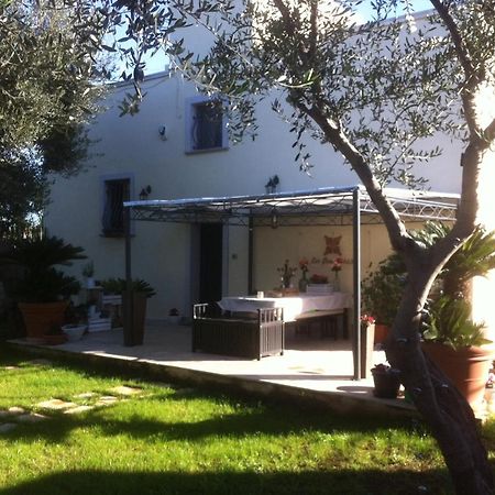 Les Fleurs B&B Bari Exteriör bild