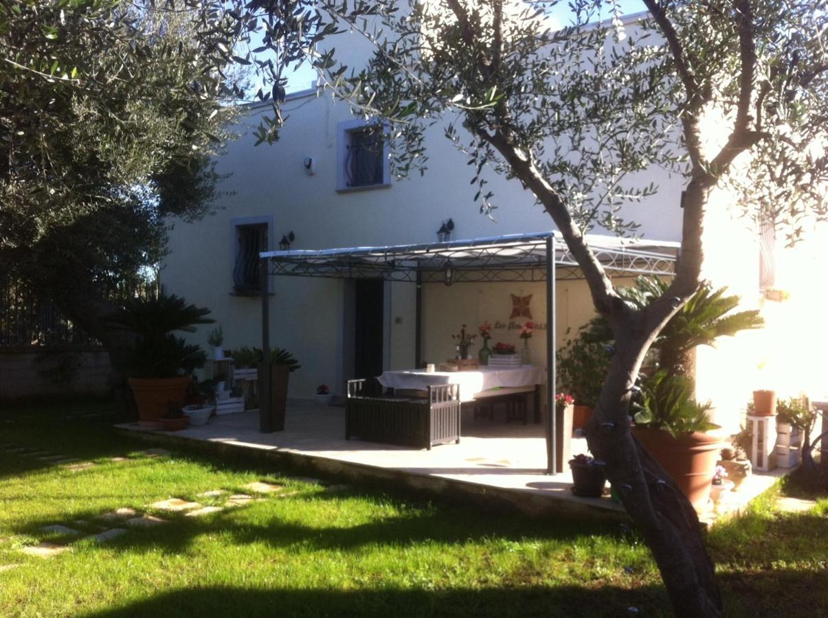Les Fleurs B&B Bari Exteriör bild